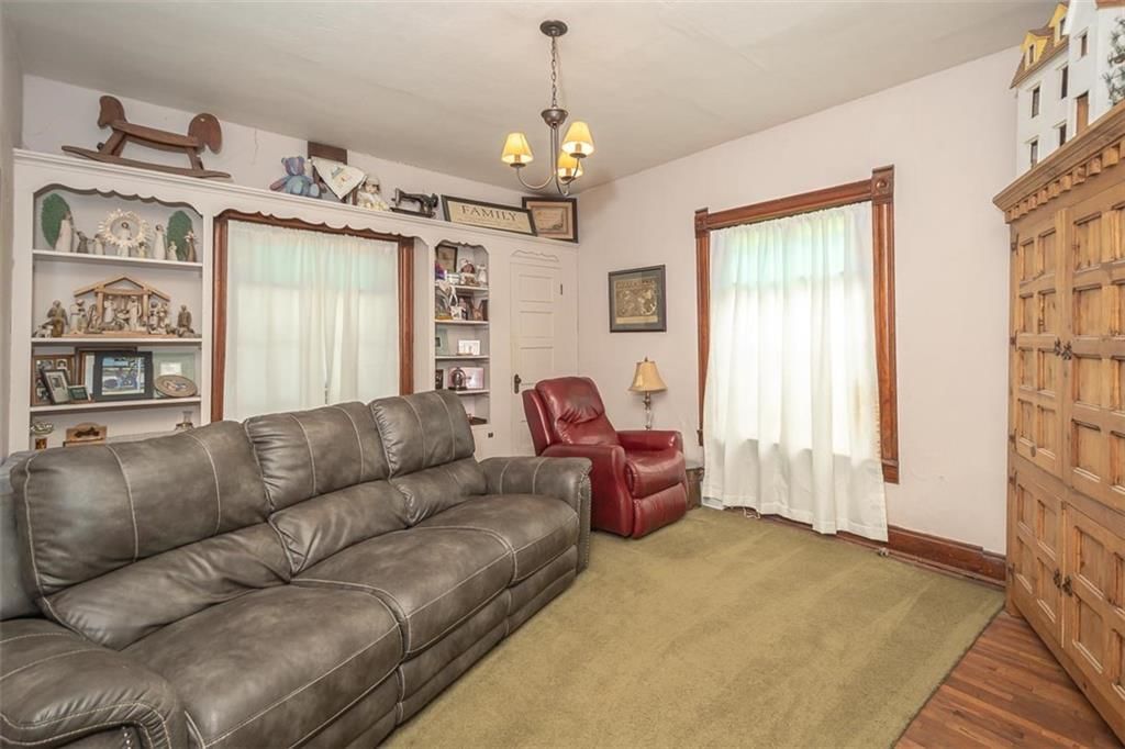 703 S Princeton Street — photo 30