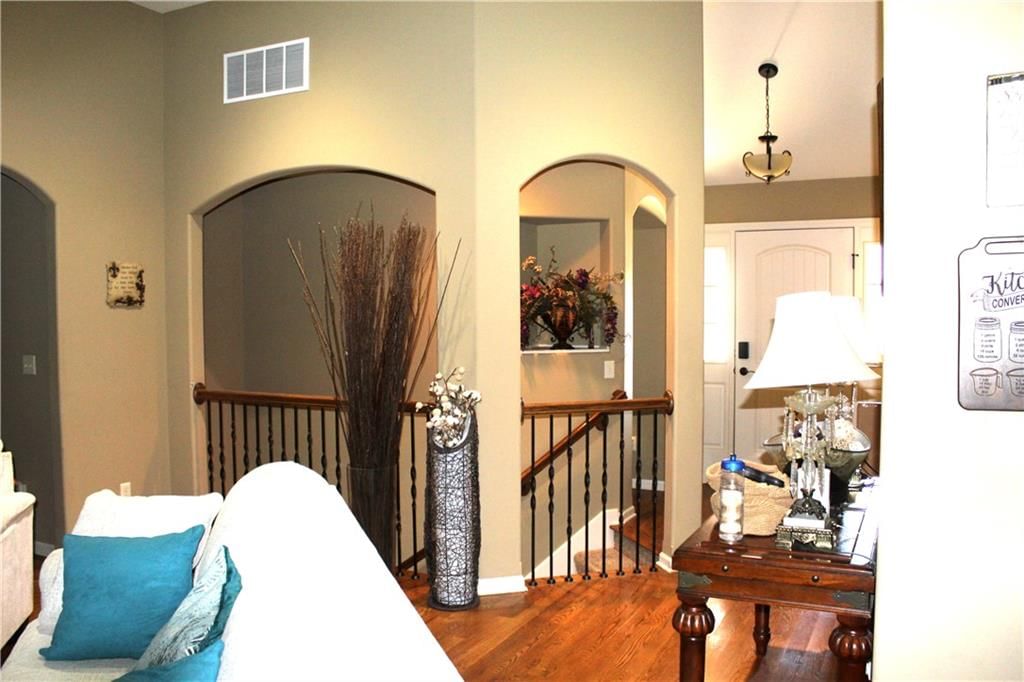 607 Tomahawk Court — photo 12