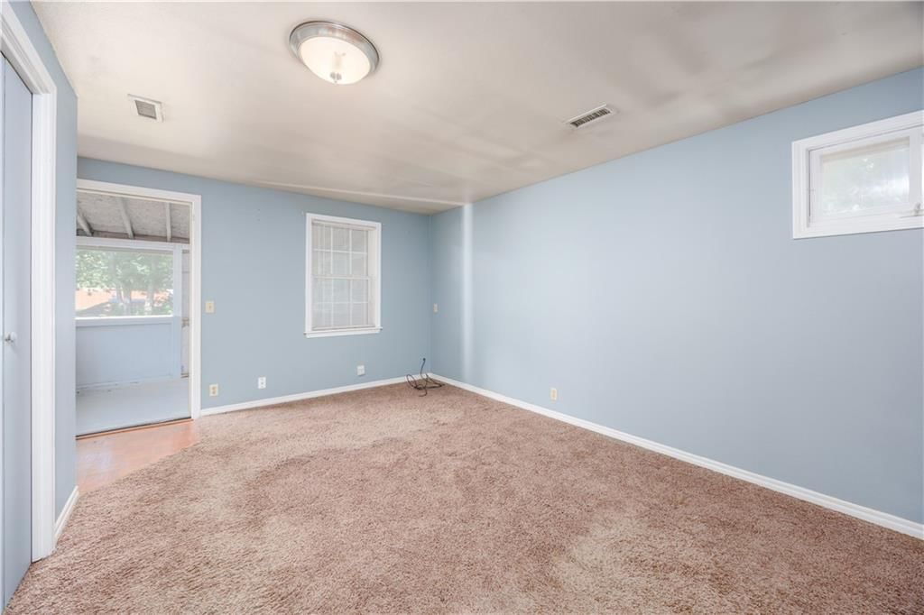1005 N Main Street — photo 11