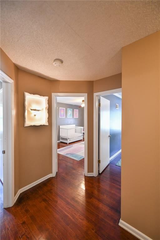 10301 Lamar Avenue — photo 14