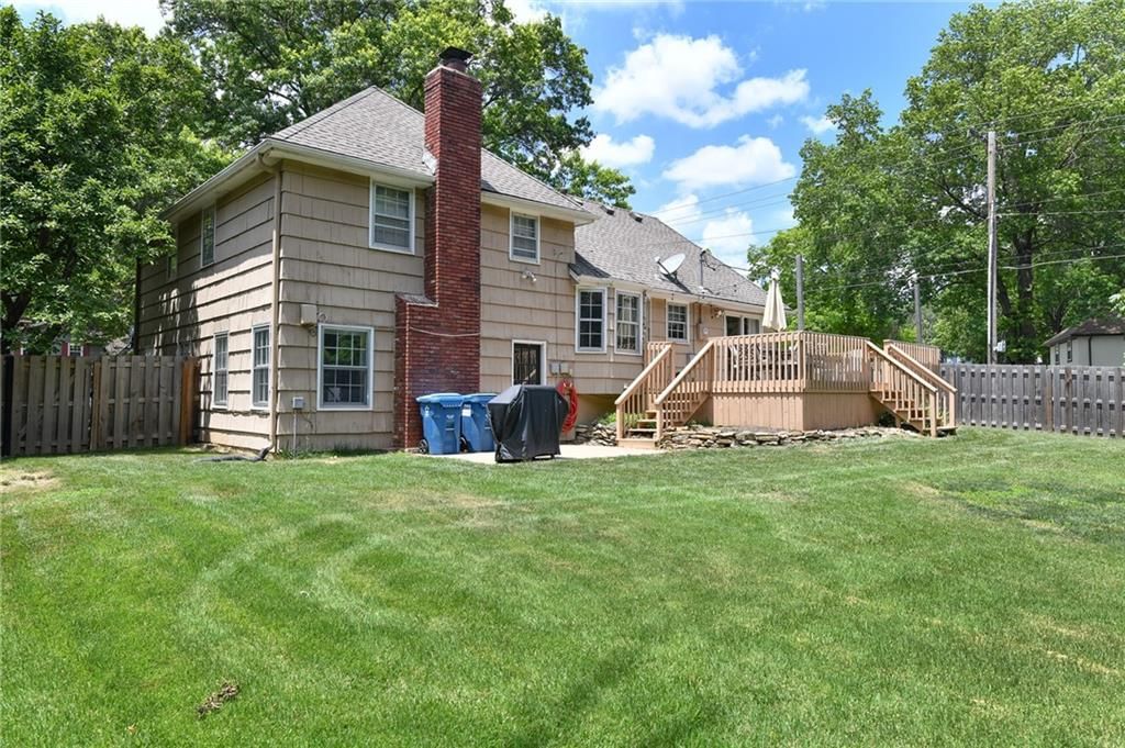 10301 Lamar Avenue — photo 32
