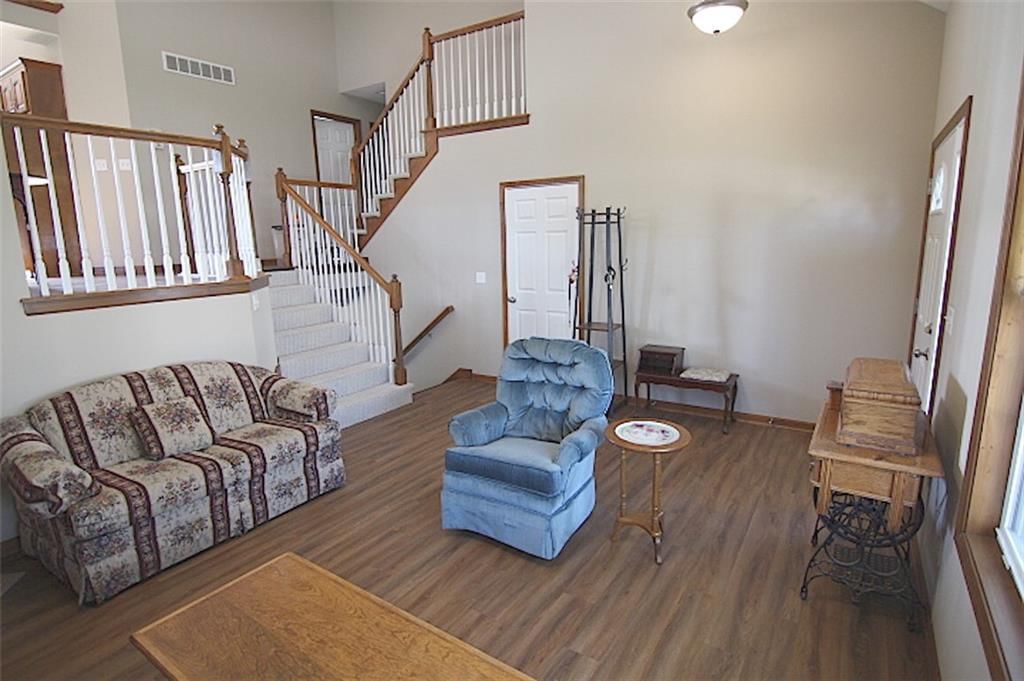 12413 Live Oak Circle — photo 9