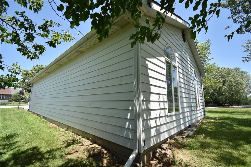 211 Southside Court — photo 11