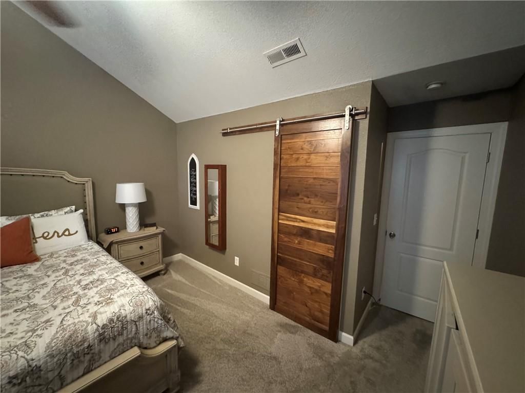 21086 Millridge Street — photo 16