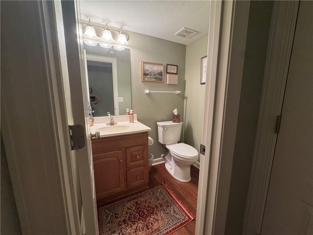 21086 Millridge Street — photo 5