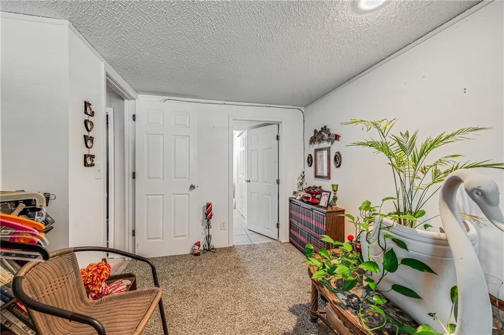 1410 SW 11th Street — photo 10