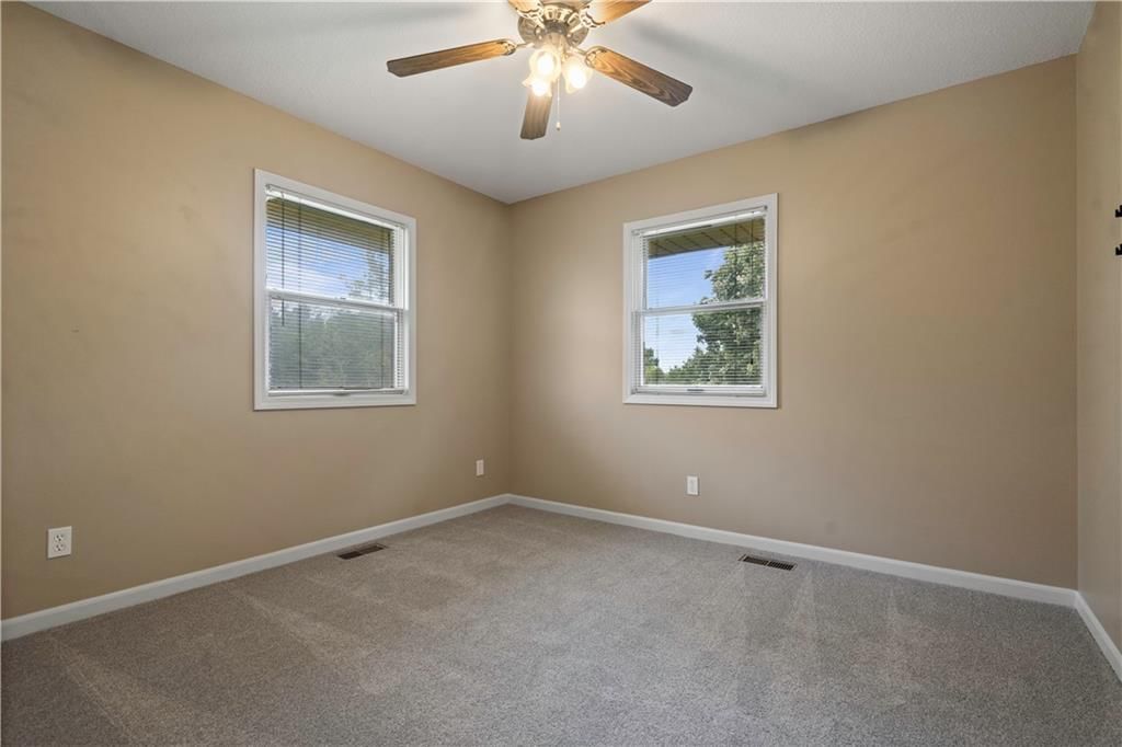 23276 Evans Road — photo 28