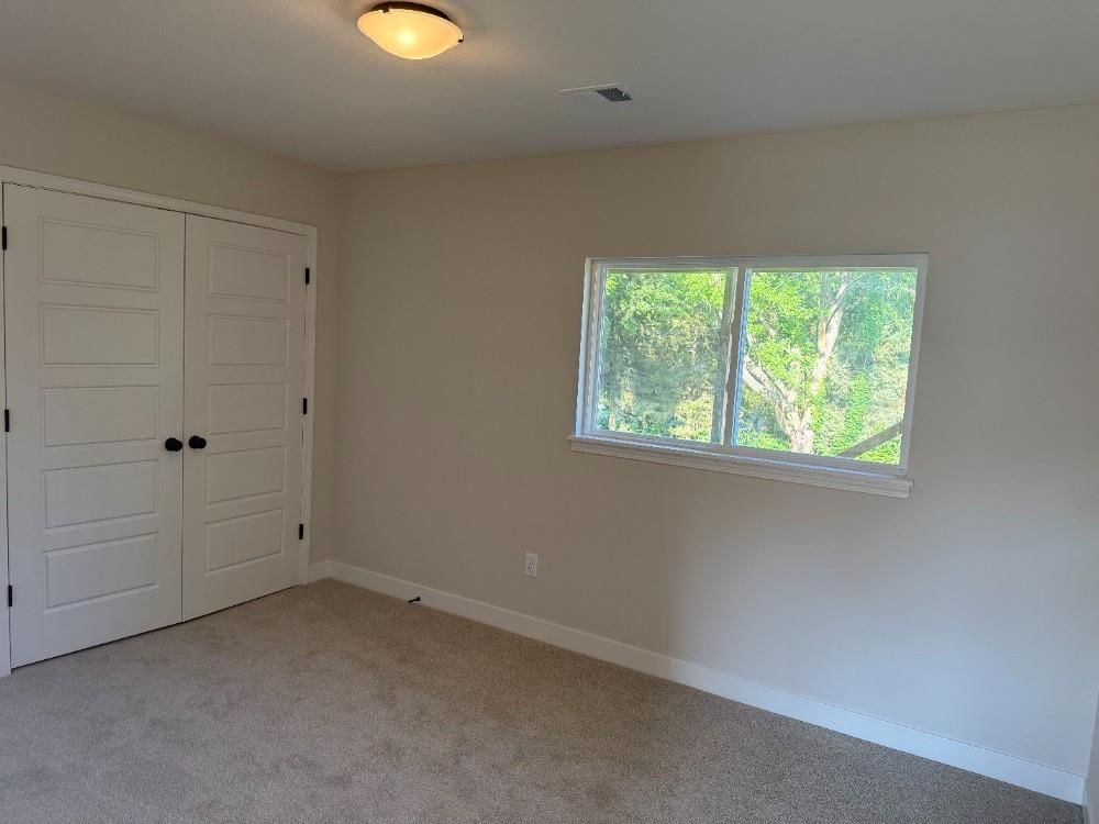 16110 Harris Avenue — photo 14