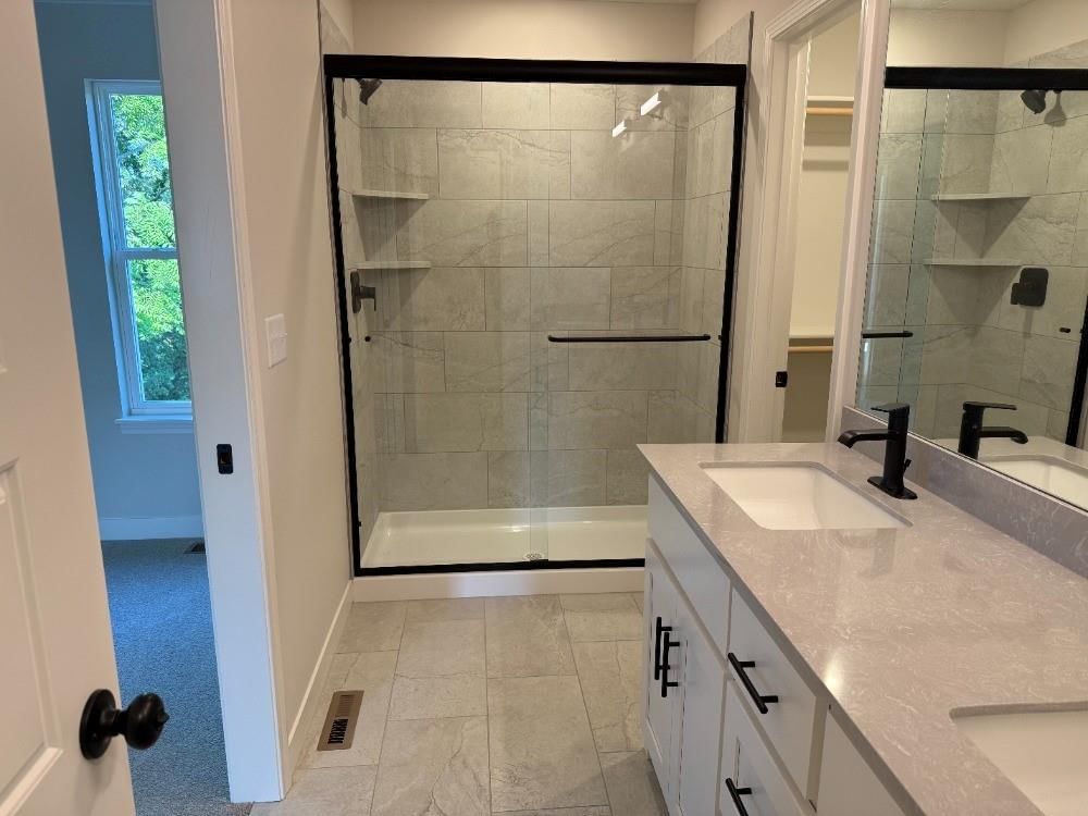16110 Harris Avenue — photo 10