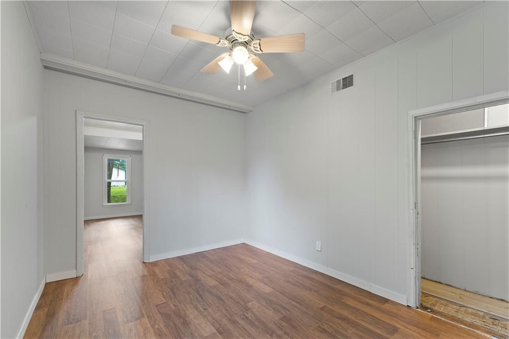 921 E Vine Street — photo 10