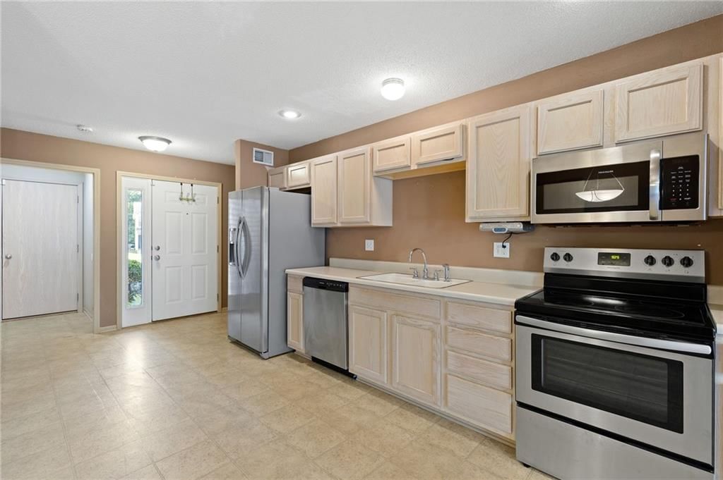 8603 NE 98th Court — photo 10