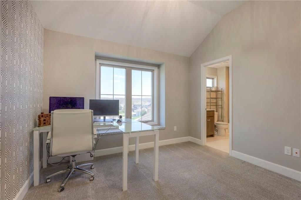 15716 Canterbury Street — photo 50