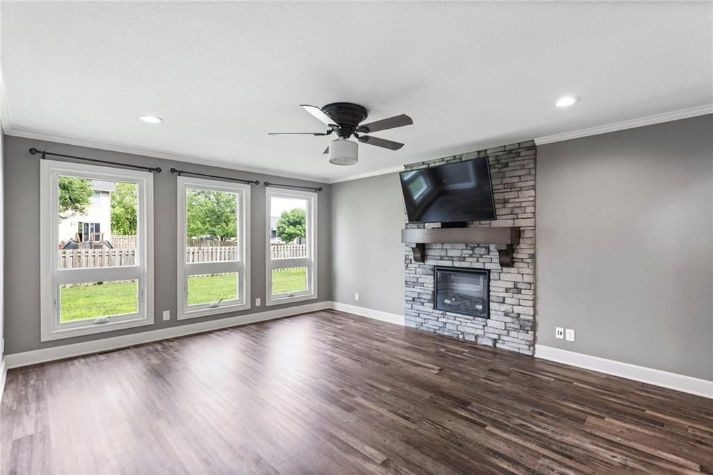 903 Melrose Street — photo 12
