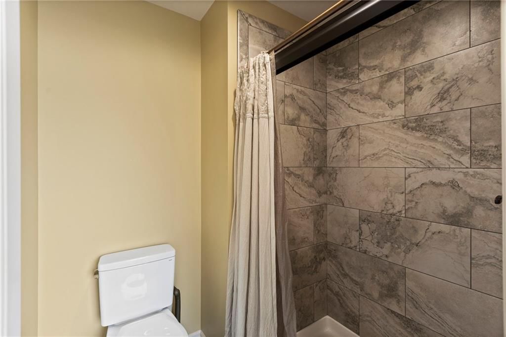 903 Melrose Street — photo 27