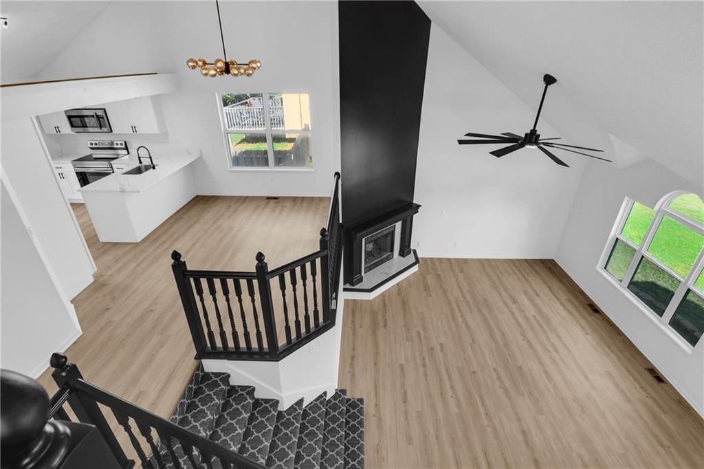 220 NE DREAMWEAVER Avenue — photo 16