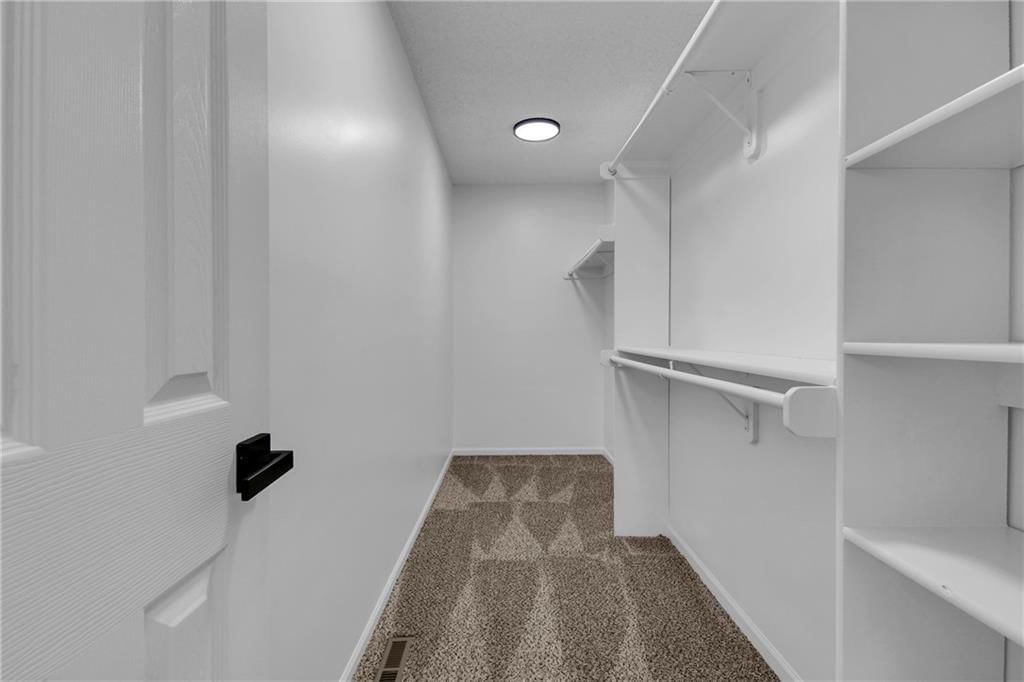 220 NE DREAMWEAVER Avenue — photo 20