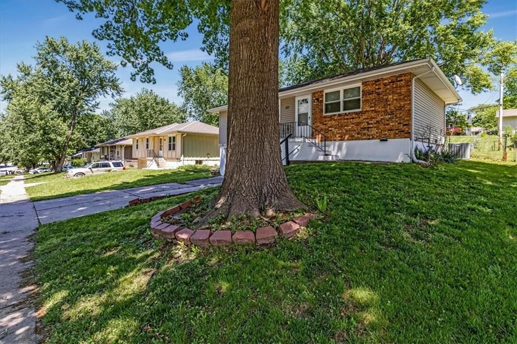 1613 N Ponca Drive — photo 2