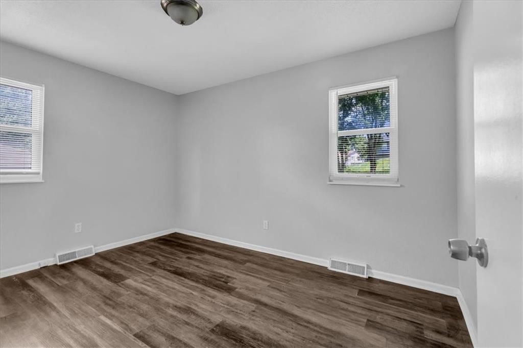 1613 N Ponca Drive — photo 15