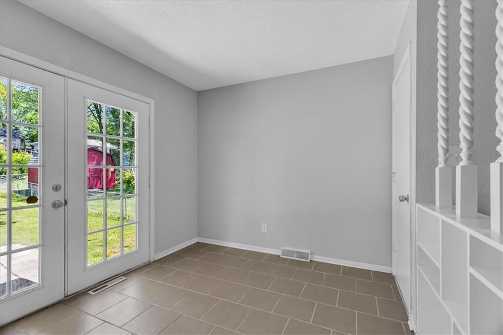 1613 N Ponca Drive — photo 8