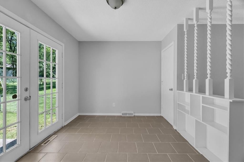 1613 N Ponca Drive — photo 9