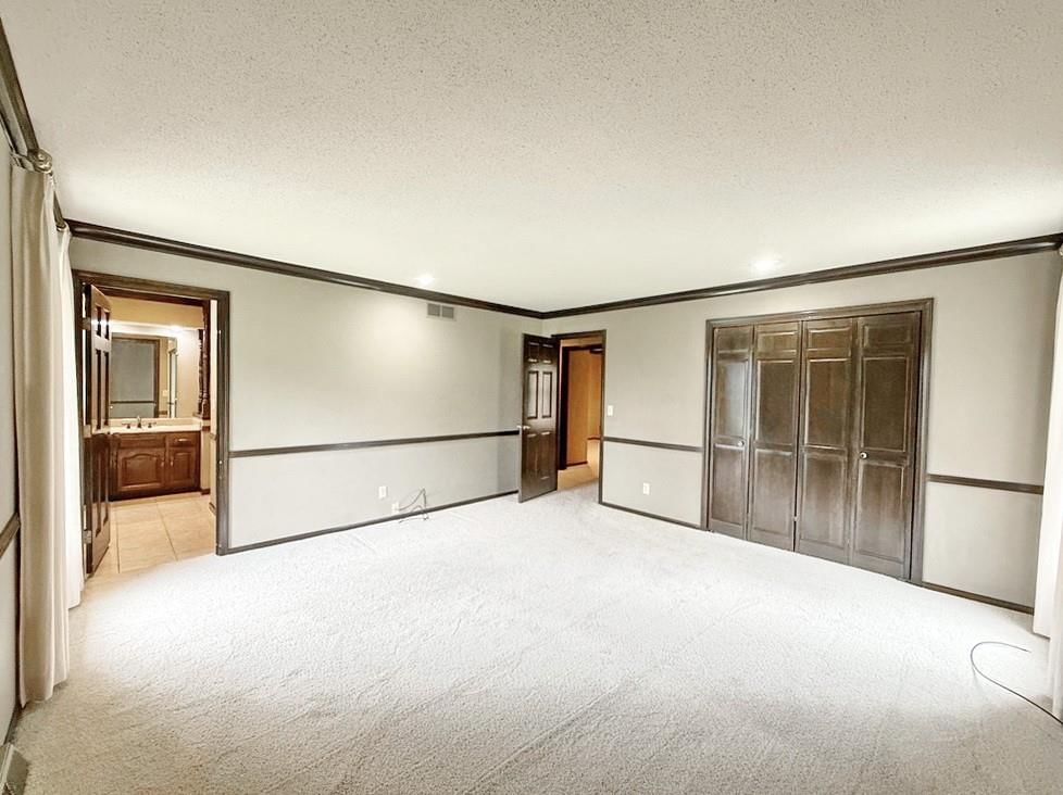 114 W Carman Road — photo 22