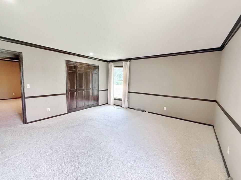 114 W Carman Road — photo 23