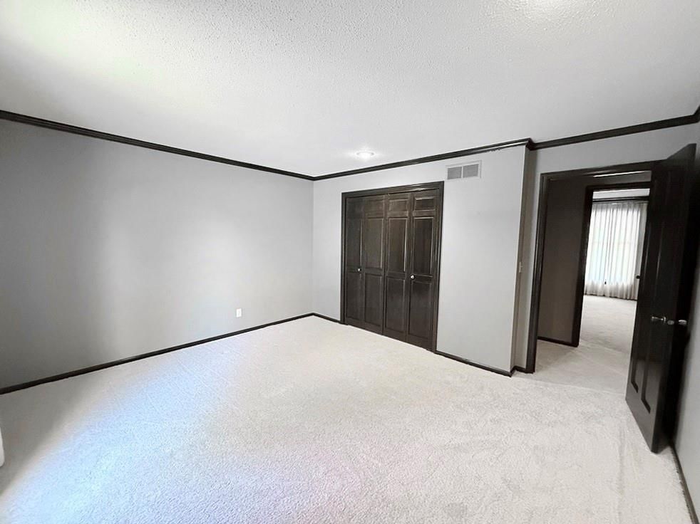 114 W Carman Road — photo 27
