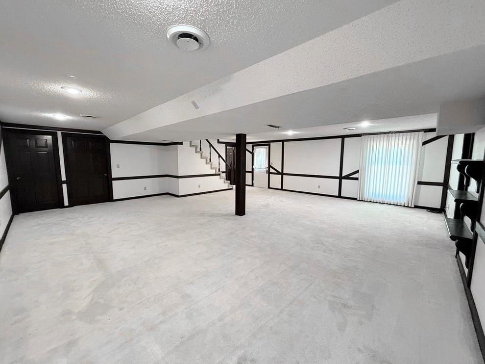 114 W Carman Road — photo 37