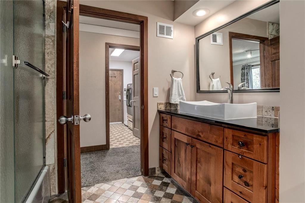 10006 Mackey Circle — photo 12