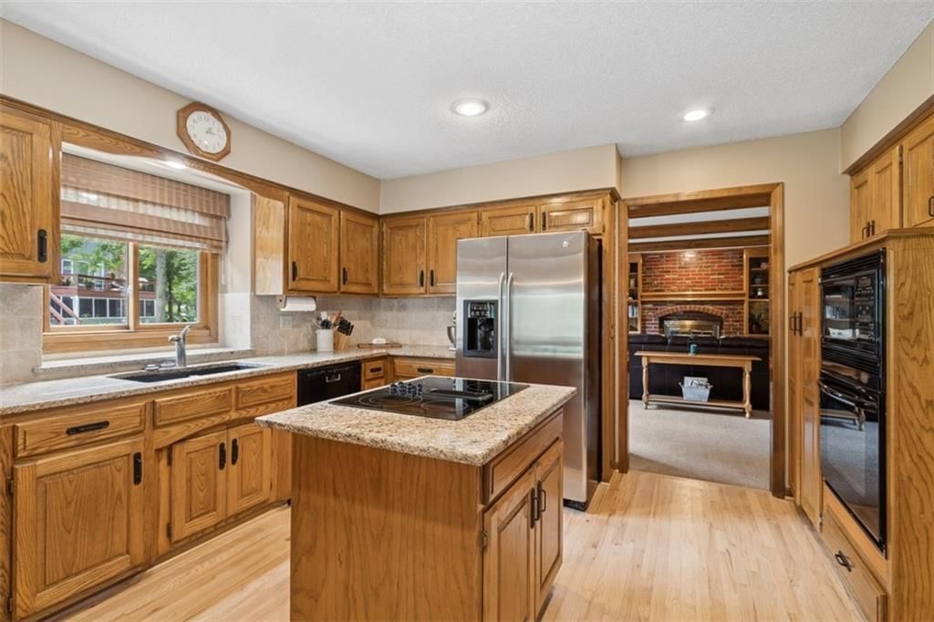 12117 Knox Street — photo 10