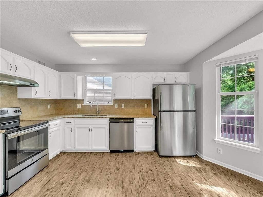 1914 S LESLIE Drive — photo 11