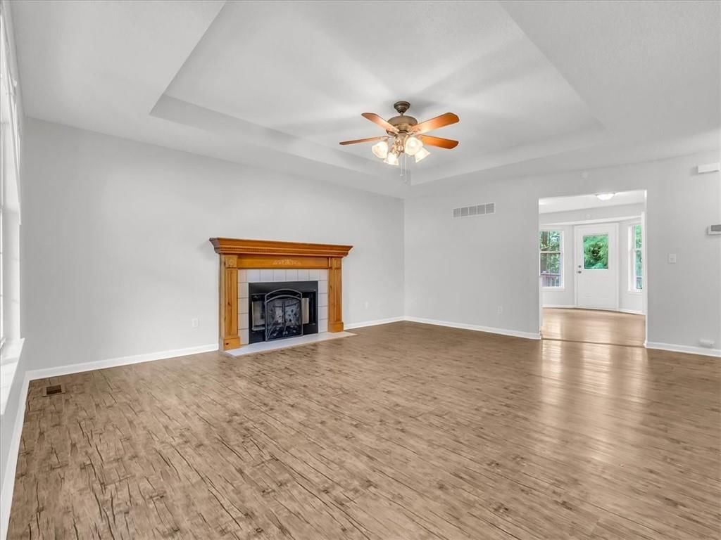 1914 S LESLIE Drive — photo 4