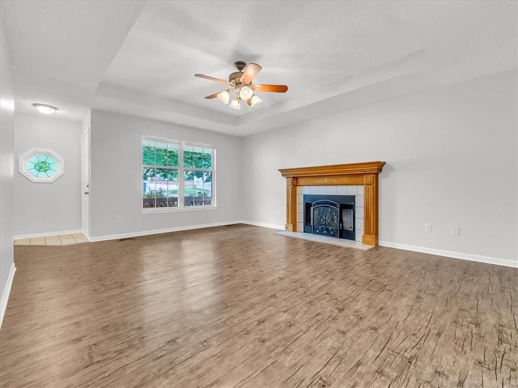 1914 S LESLIE Drive — photo 5
