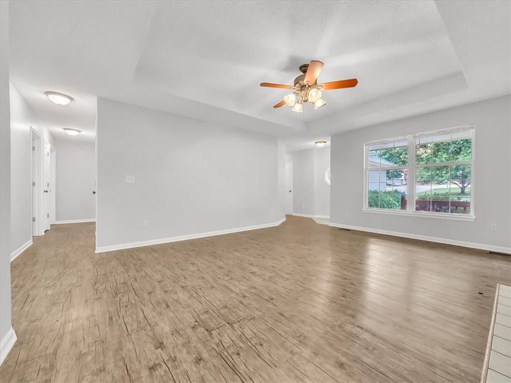 1914 S LESLIE Drive — photo 6