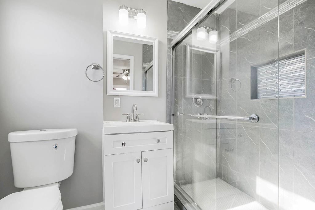 6743 Montana Avenue — photo 16