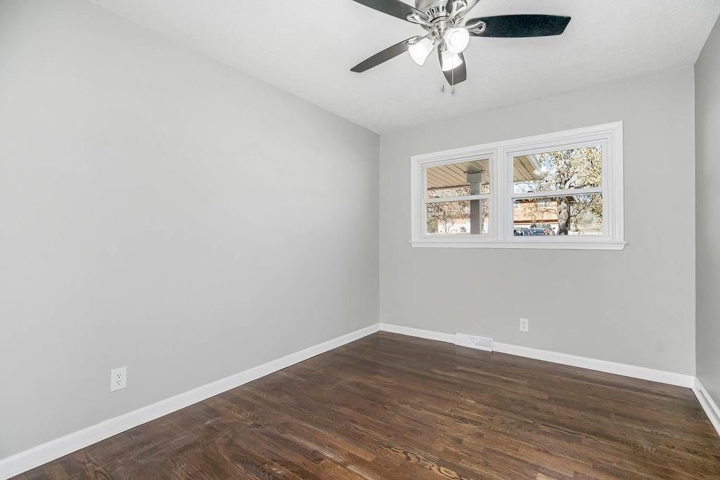 6743 Montana Avenue — photo 19