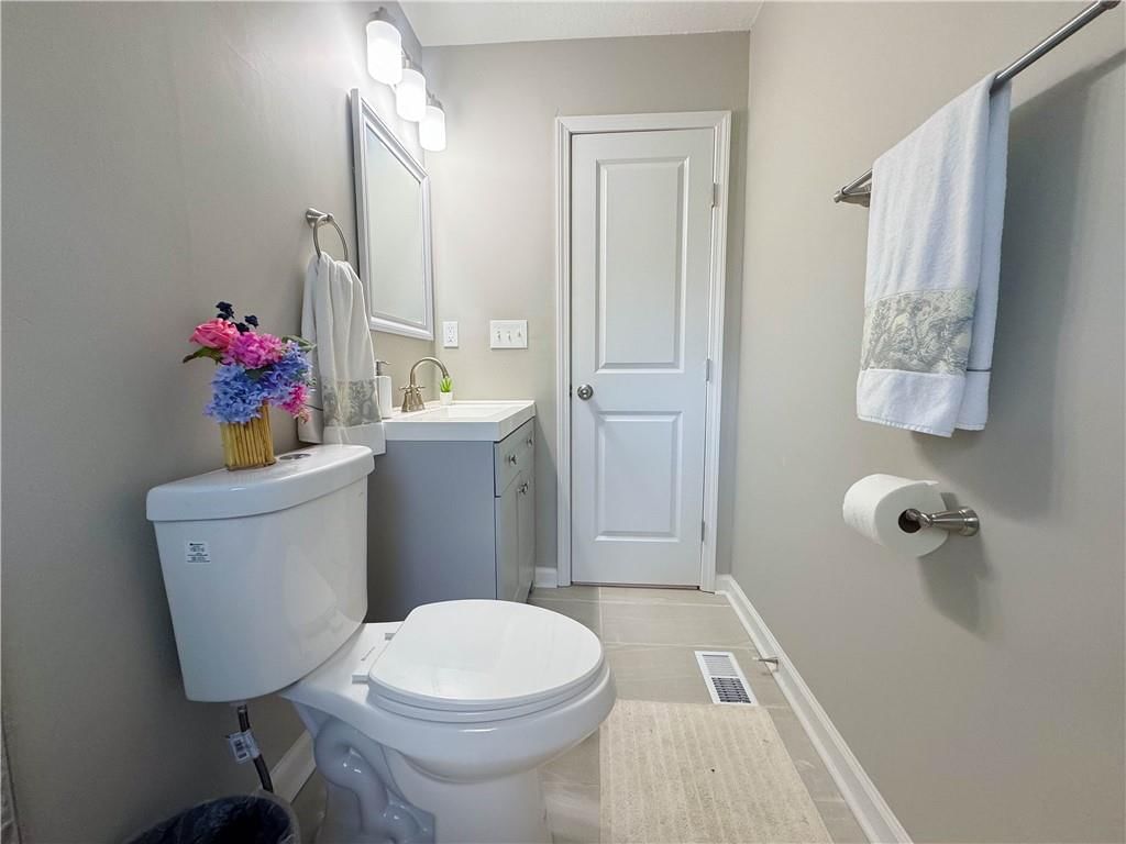 6743 Montana Avenue — photo 25