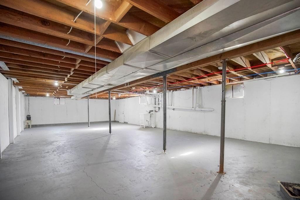 6743 Montana Avenue — photo 32