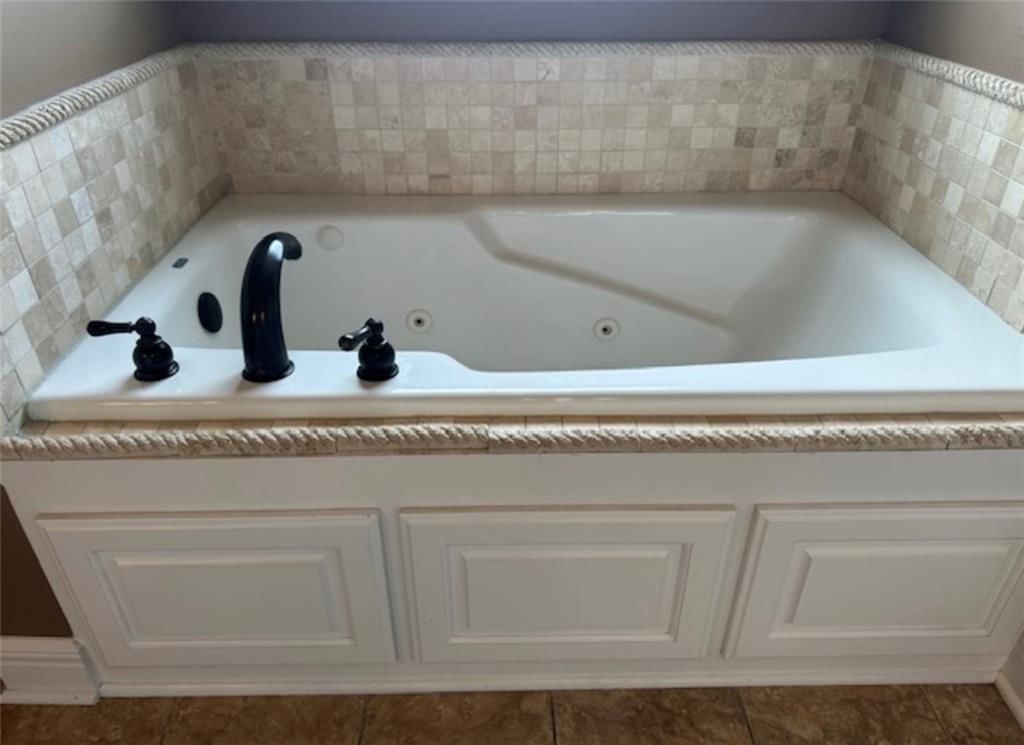 1703 Esther Drive — photo 15