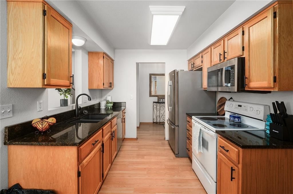 2723 Grand Circle — photo 11