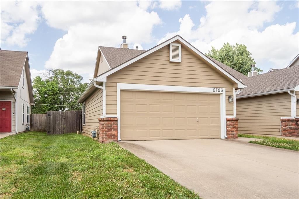 2723 Grand Circle — photo 3