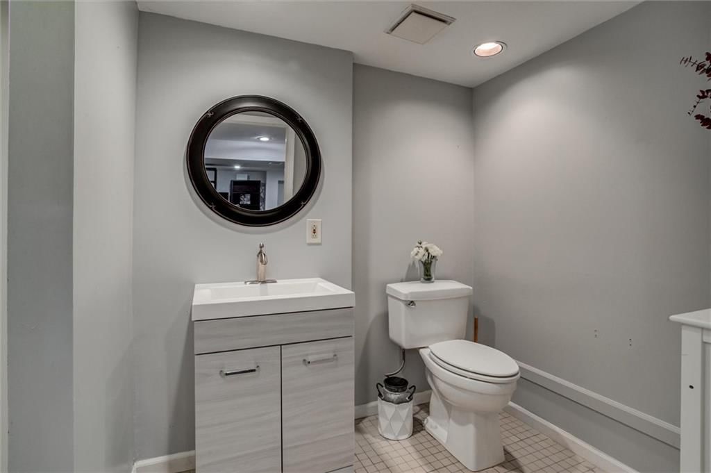 9718 W 115th Terrace — photo 31