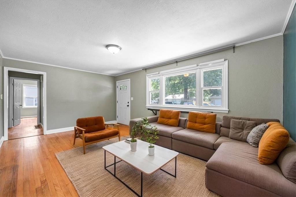 7303 Elm Street — photo 6