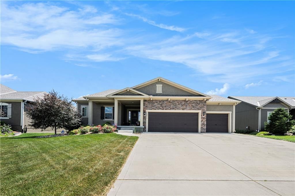 16971 W 170th Street — photo 3