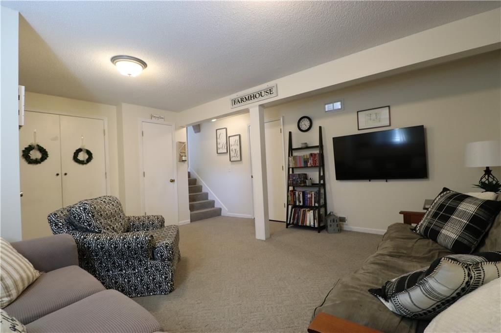 15558 S Apache Street — photo 30