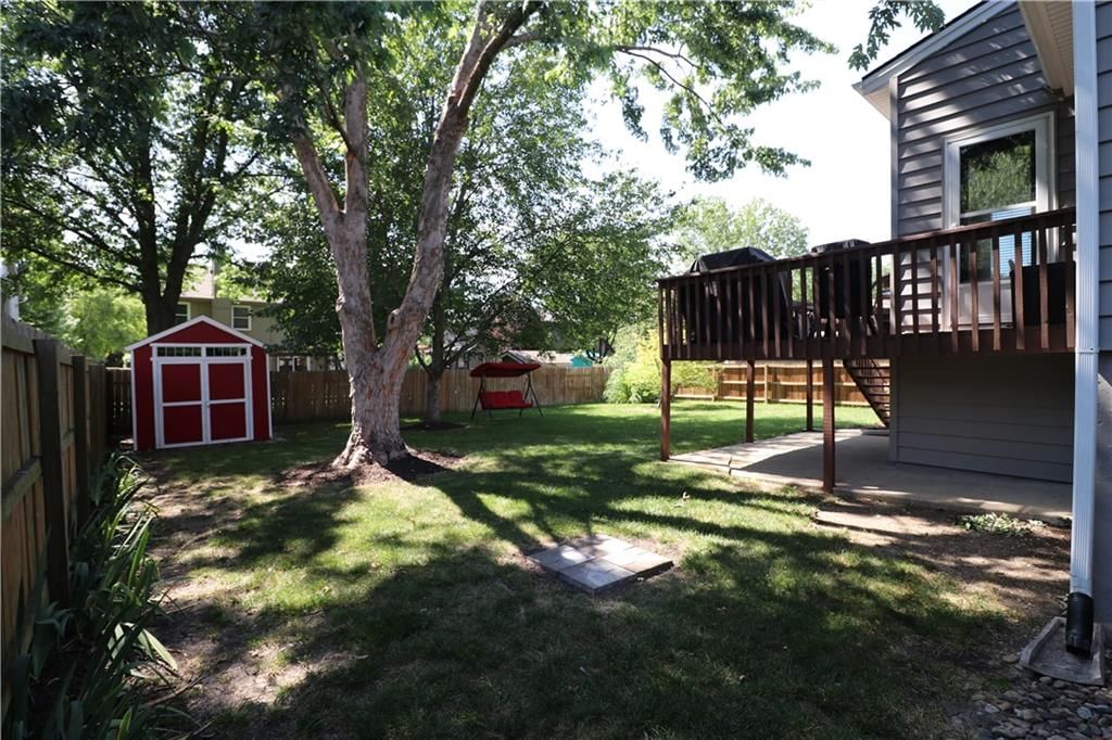 15558 S Apache Street — photo 32