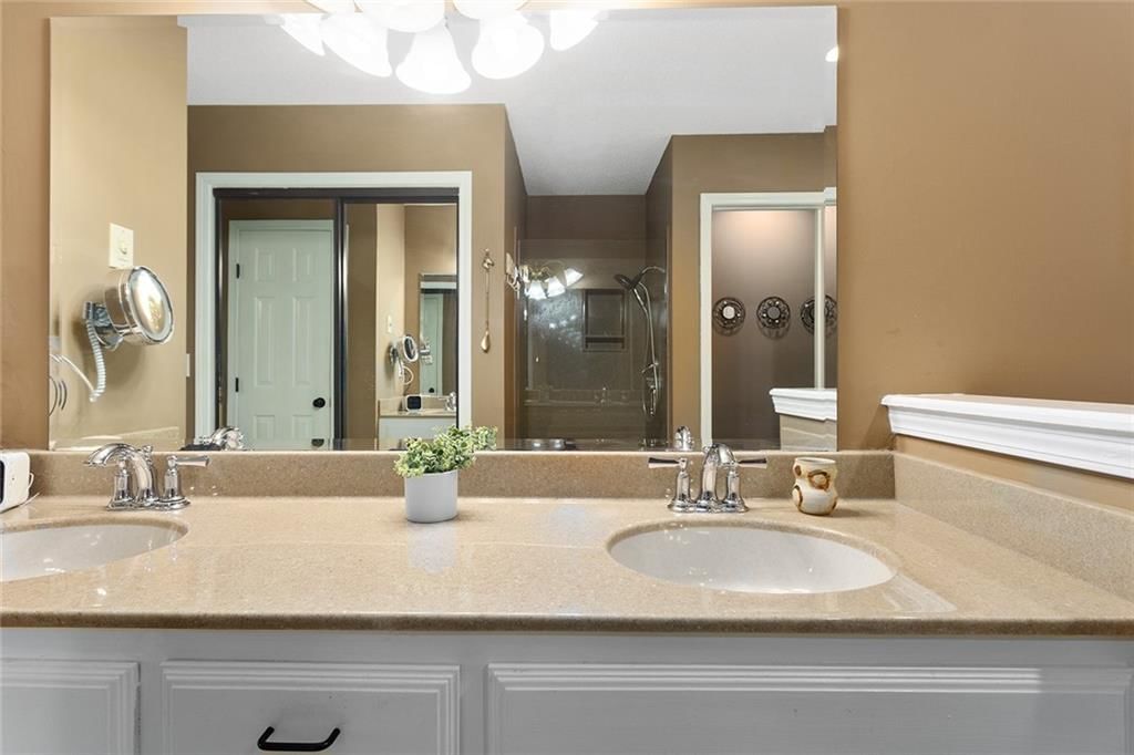 5817 Park Circle — photo 21