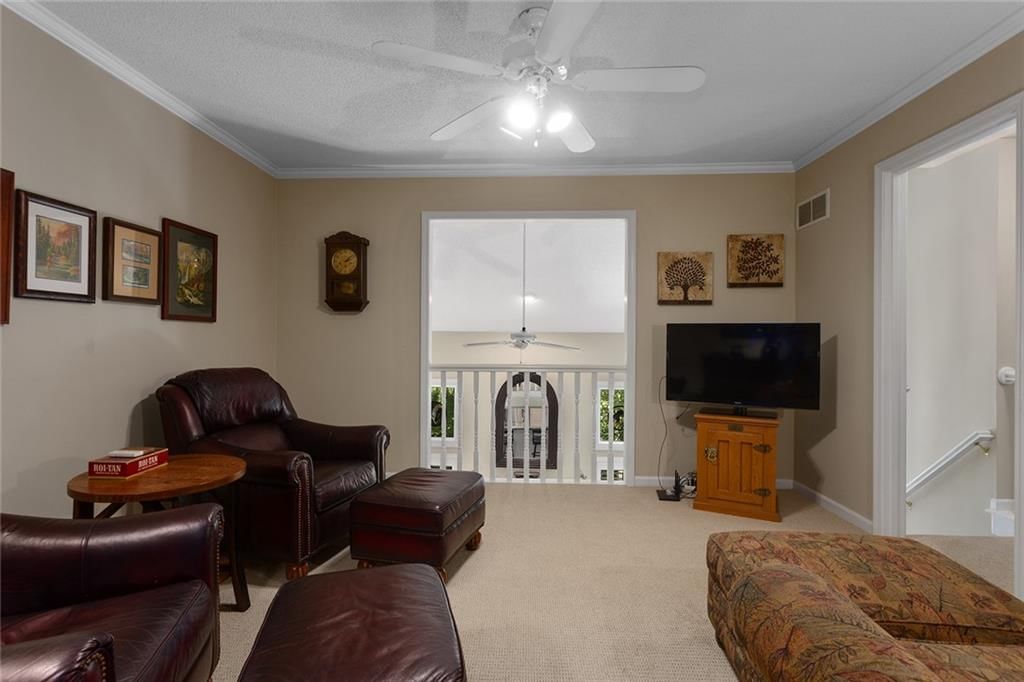 5817 Park Circle — photo 23