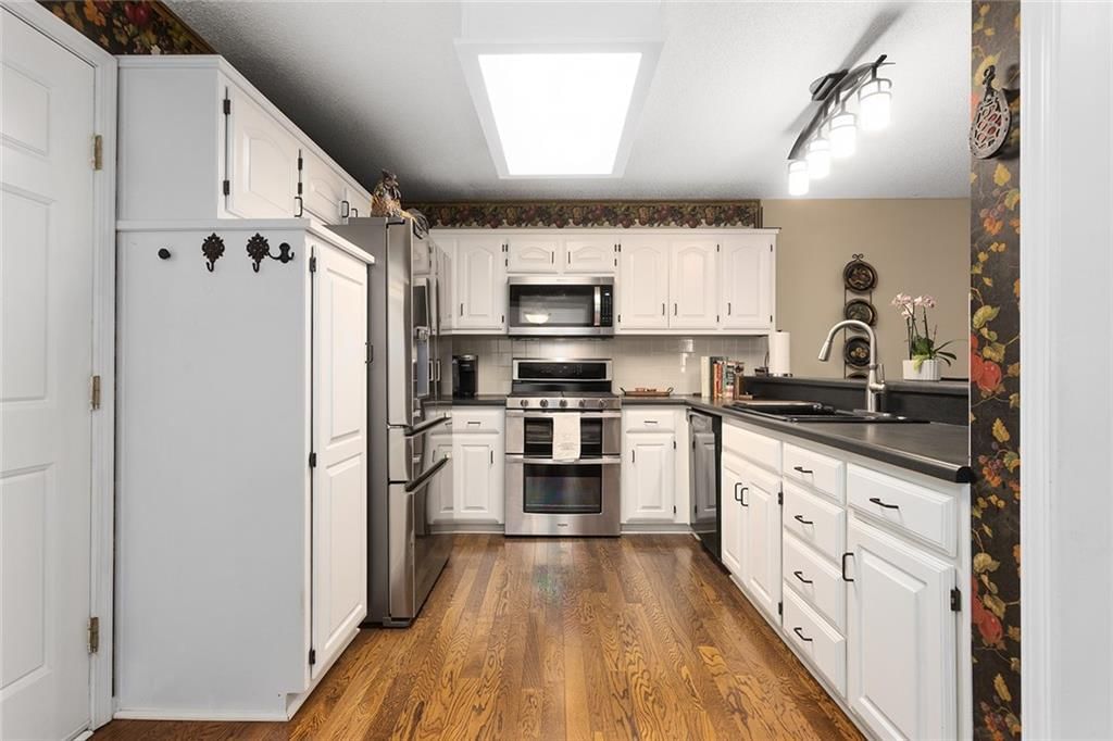 5817 Park Circle — photo 5
