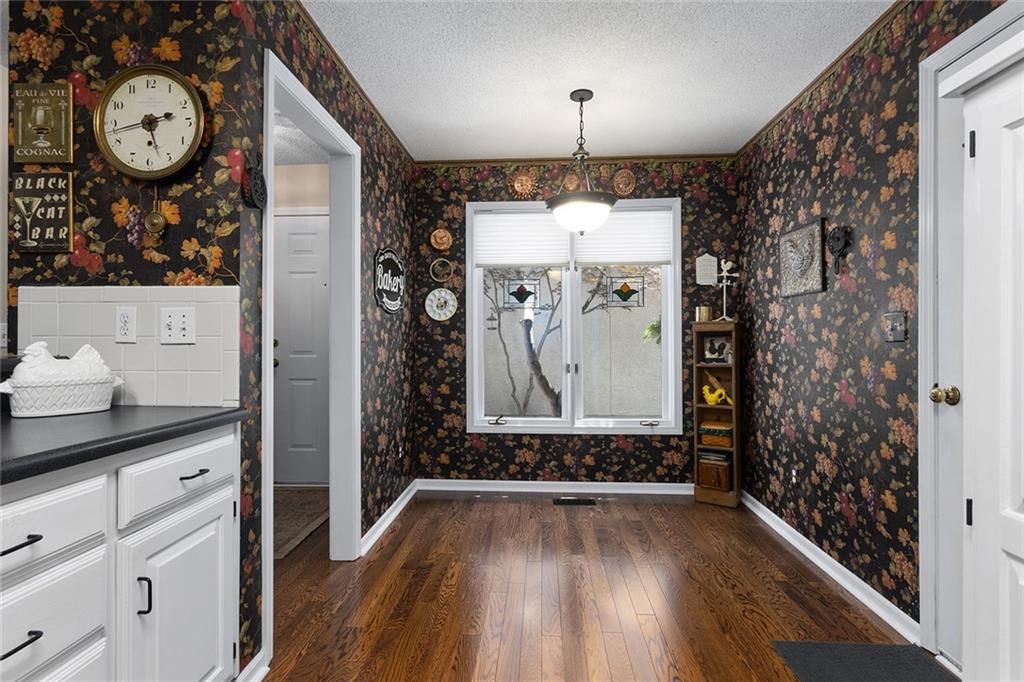 5817 Park Circle — photo 7